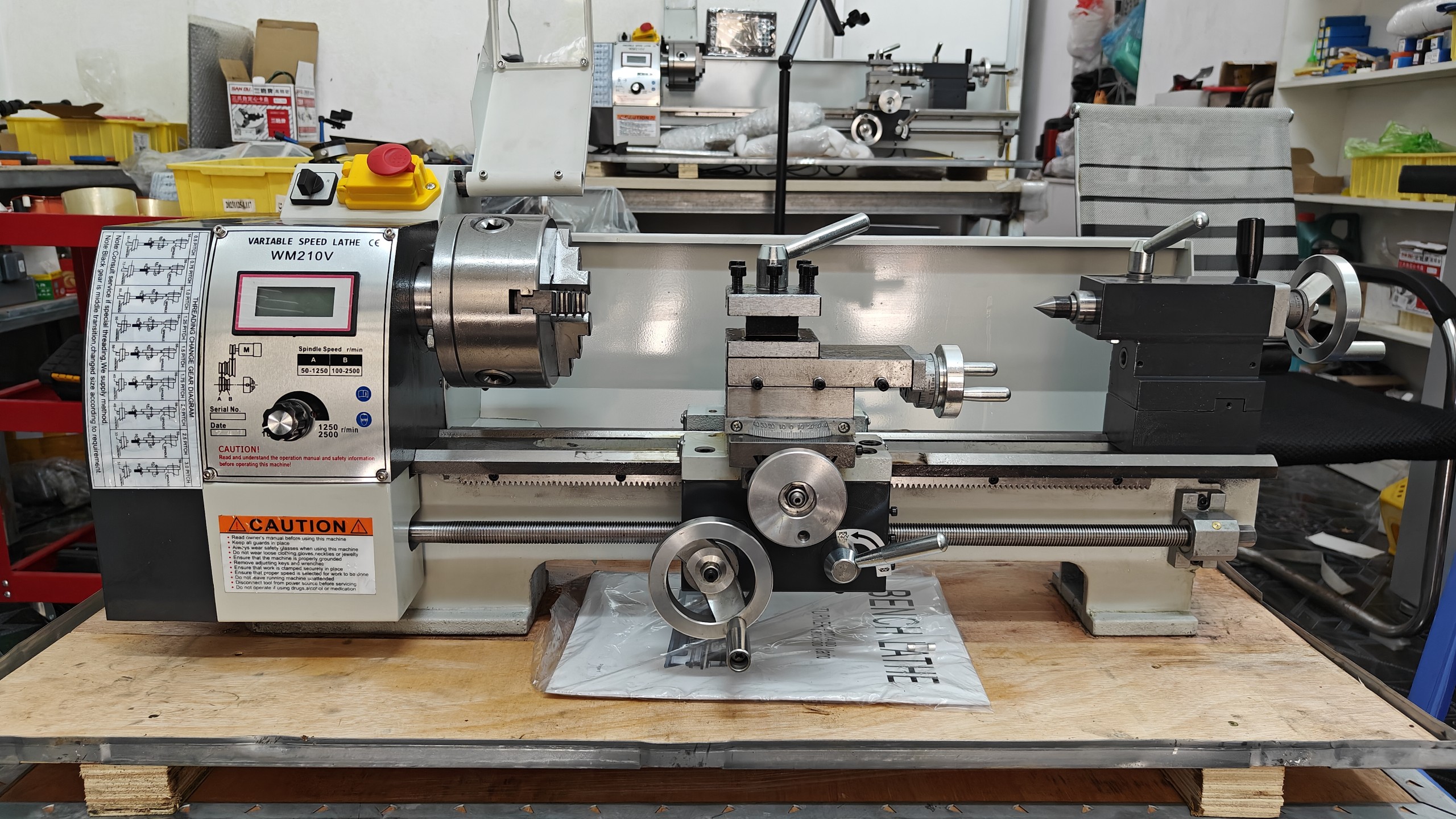 Máy Tiện WM210V – 400mm