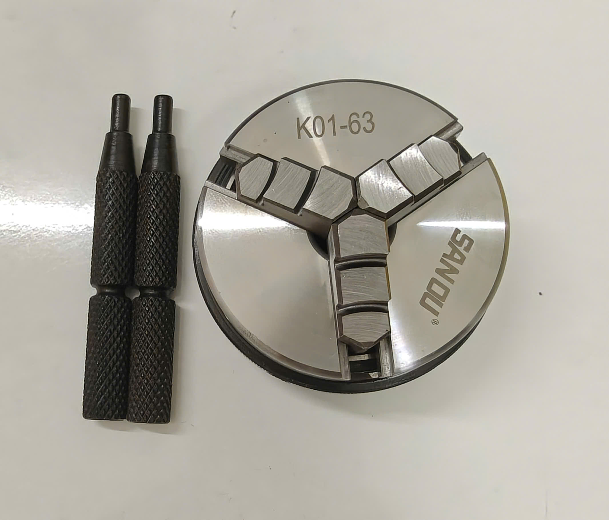 Mâm Cặp 3 Chấu Tự Định Tâm K01-63