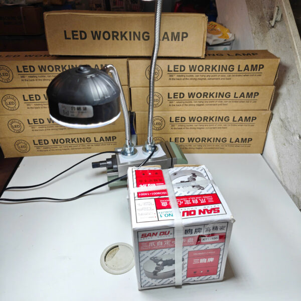 Đèn Led Đế Từ 15W–36 Bóng Ánh Sáng Trắng-50cm