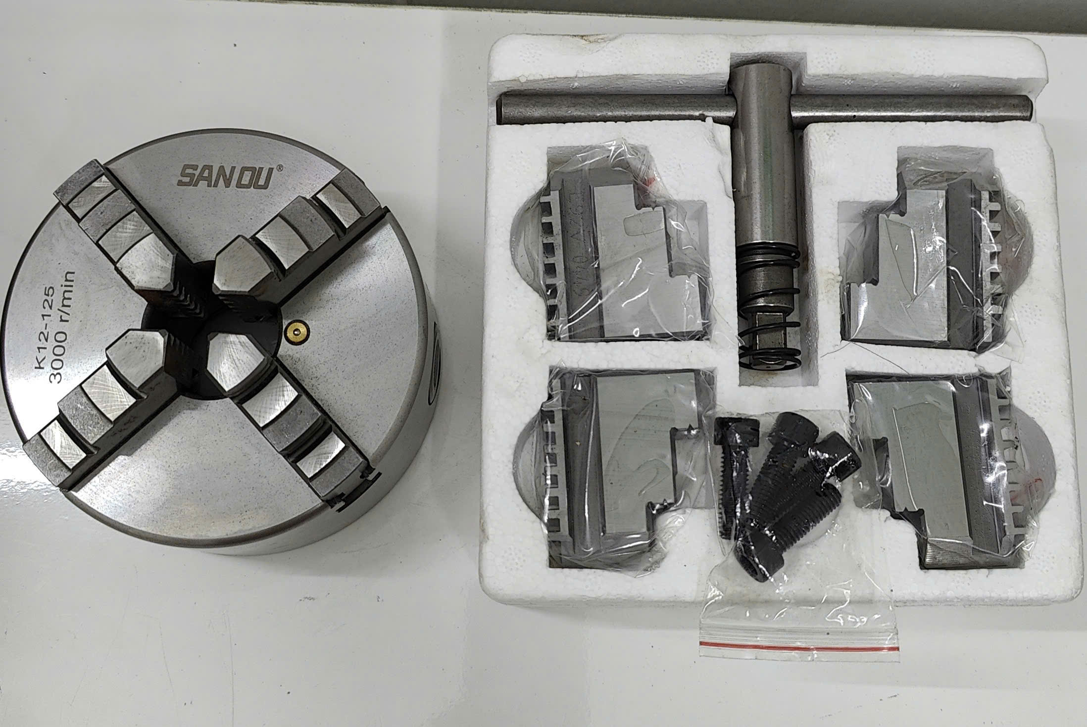 Mâm Cặp K12-125 4 Chấu Tự Định Tâm SANOU CHÍNH HÃNG