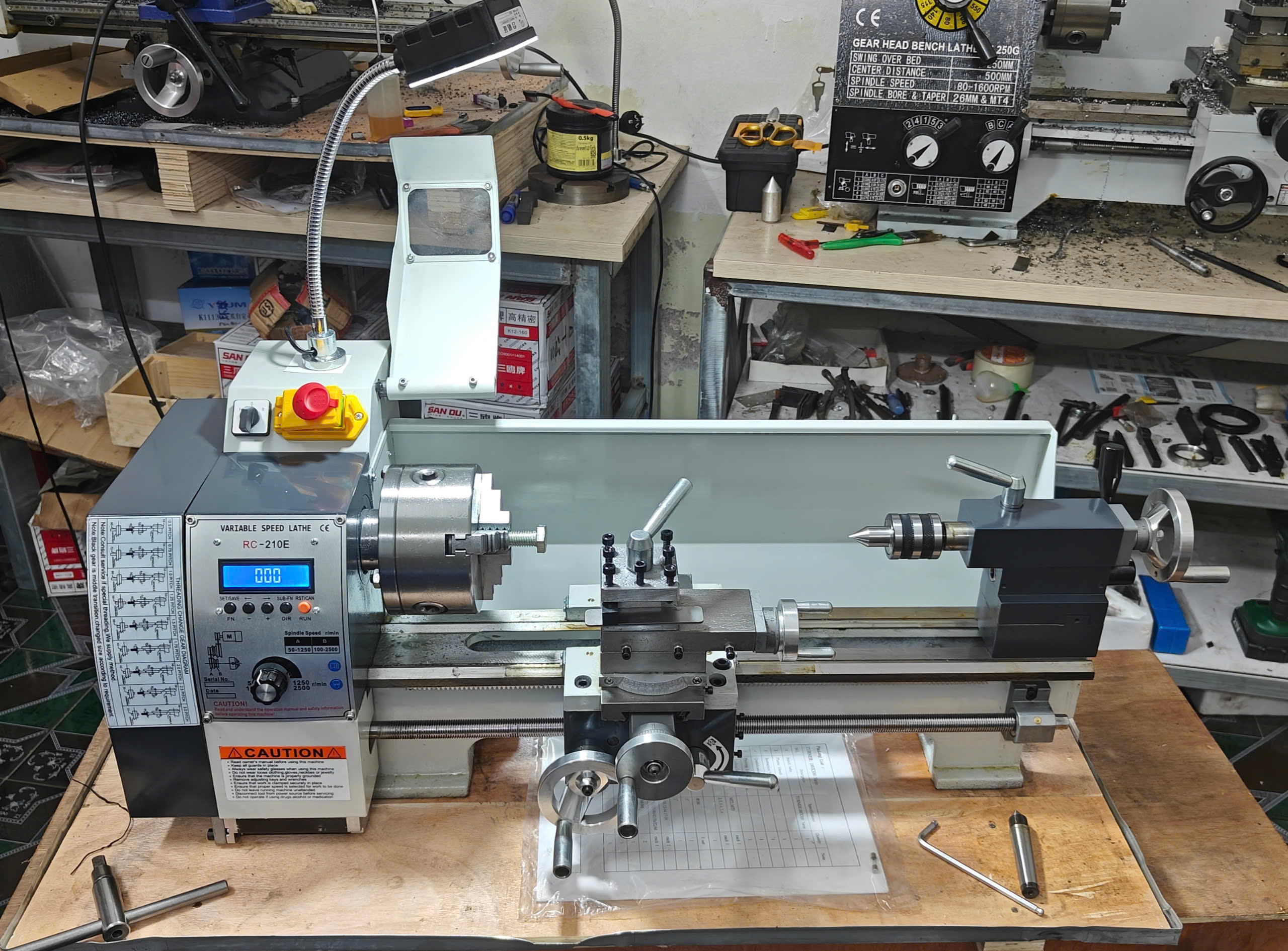 Máy Tiện RC210E - 400mm