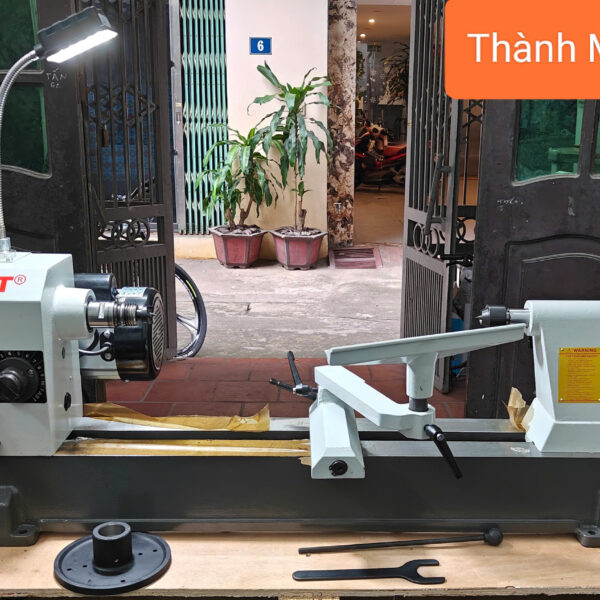 Máy Tiện Gỗ Burt