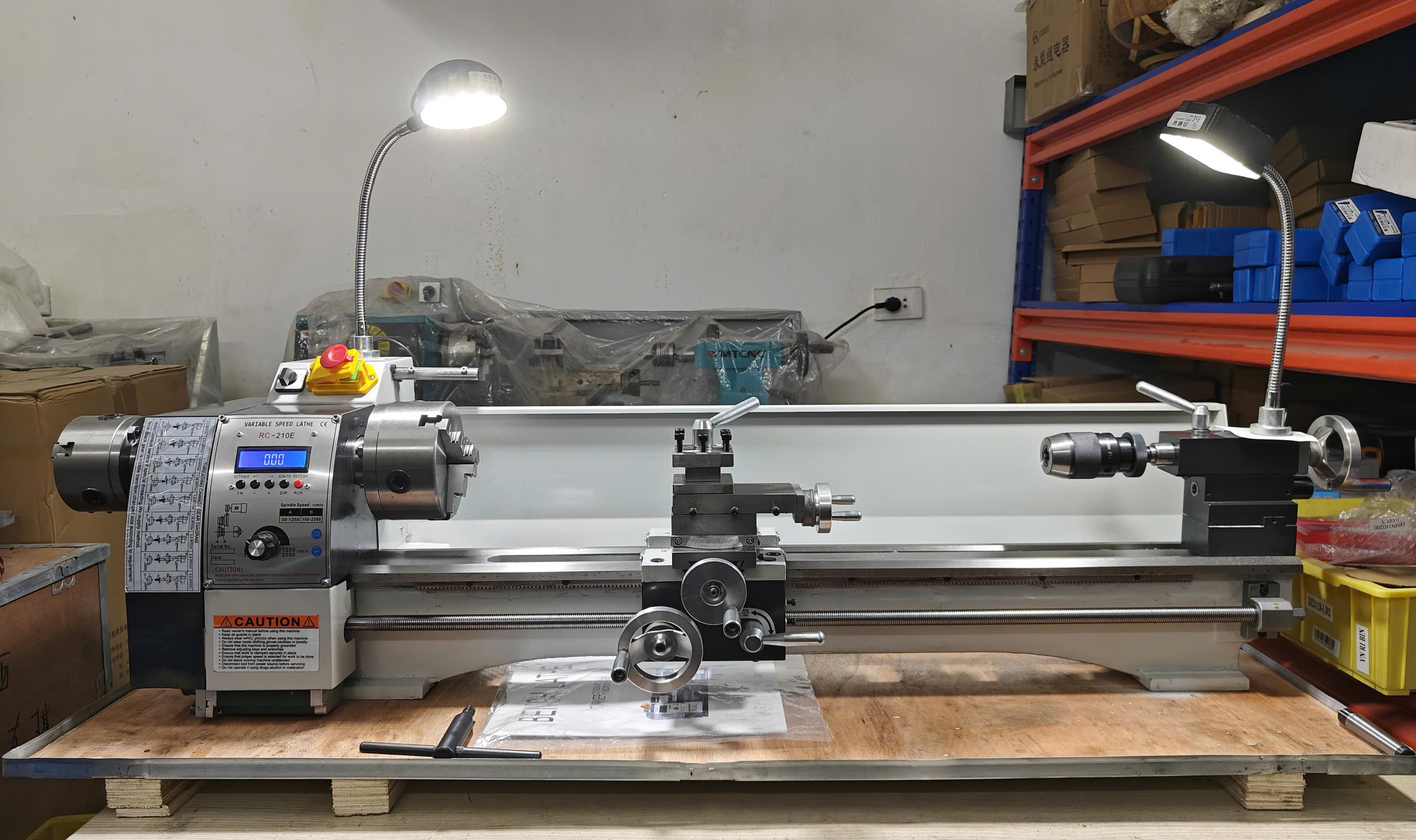 Máy Tiện RC210E – 2 Đầu Mâm Cặp